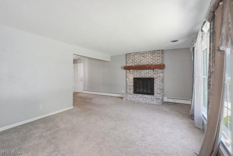 136 Pinehurst Road Munroe Falls OH 44262