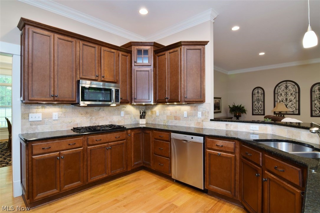 11101 E Washington Street Chagrin Falls OH 44023