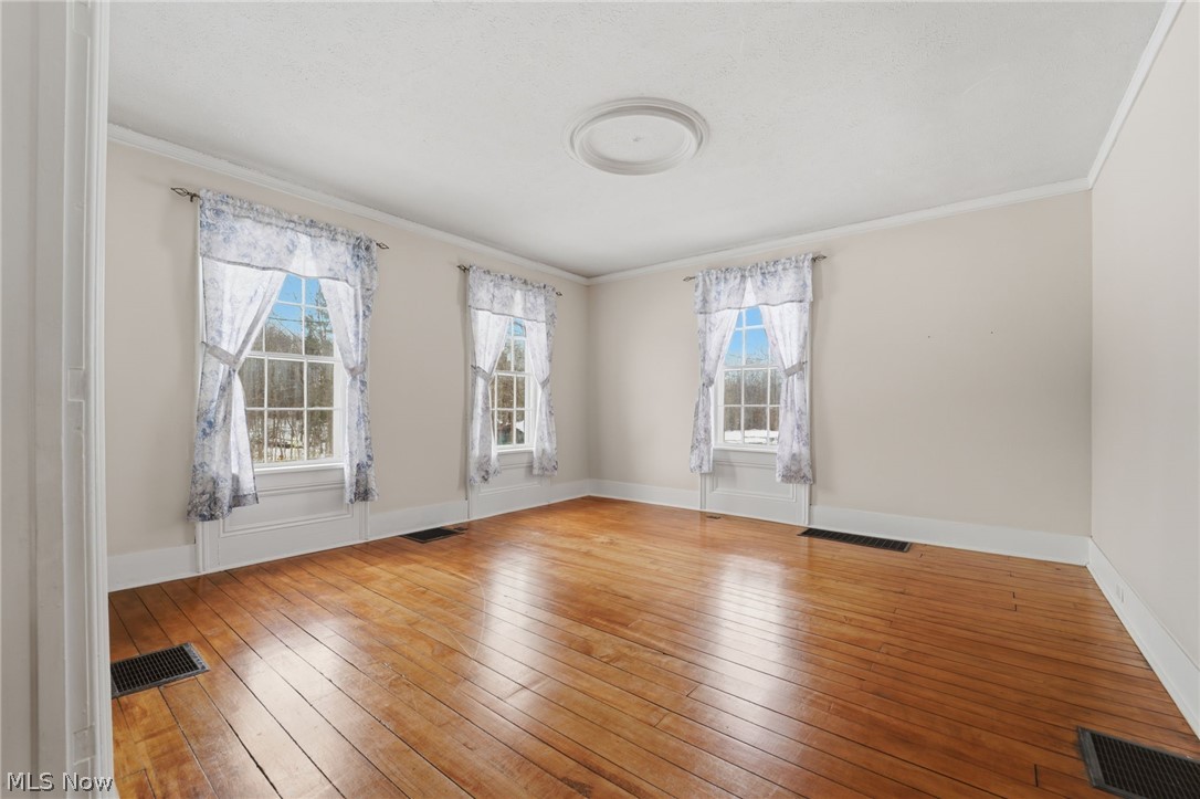 1163 State Route 307 W Jefferson OH 44047