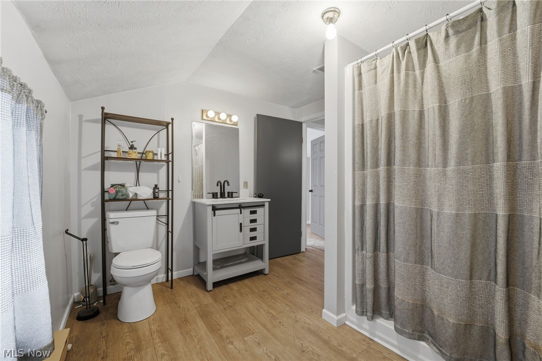 1163 State Route 307 W Jefferson OH 44047