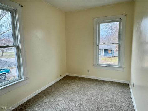 232 W River Road N Elyria OH 44035