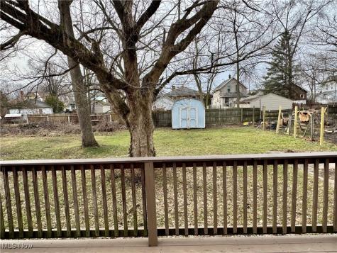232 W River Road N Elyria OH 44035