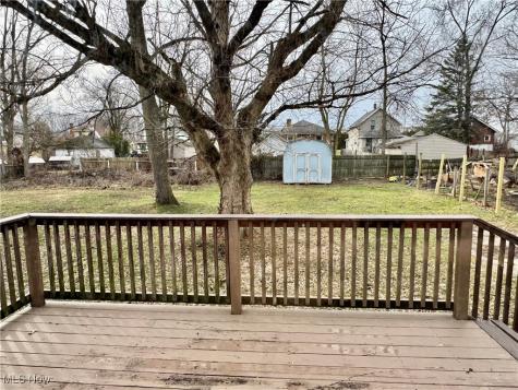 232 W River Road N Elyria OH 44035