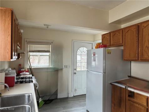 232 W River Road N Elyria OH 44035