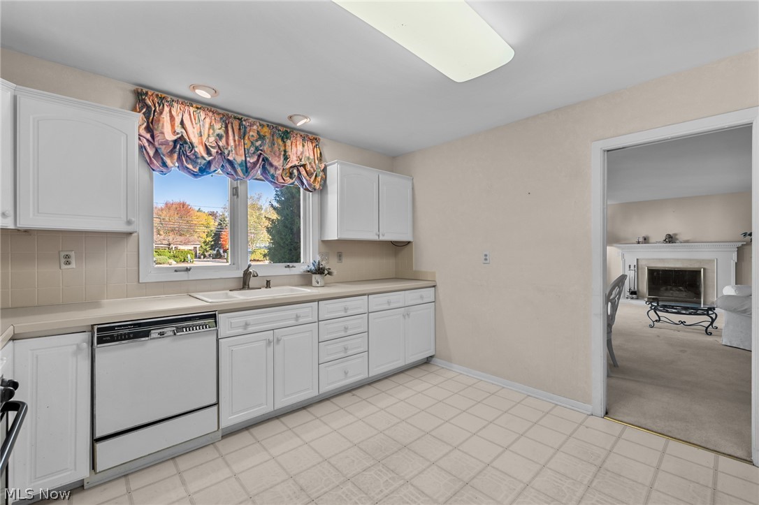 2812 E Wallings Road Broadview Heights OH 44147