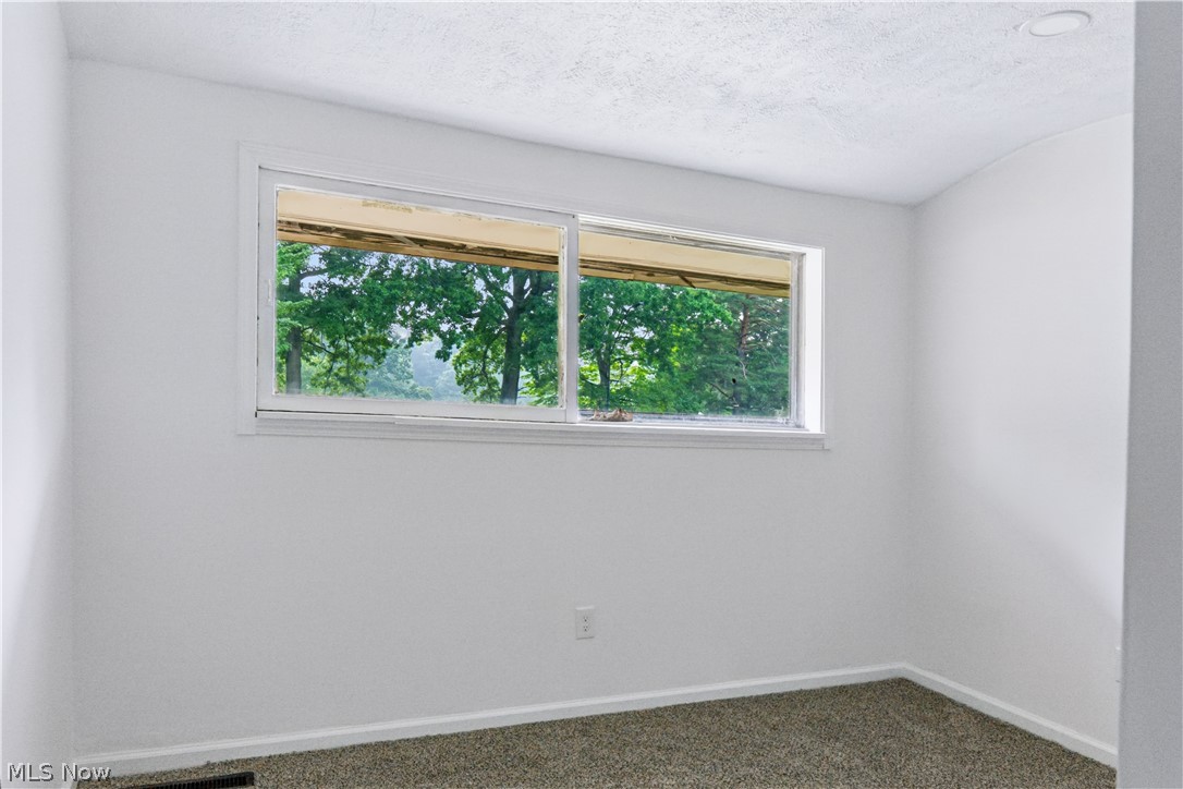 2203 Lee Boulevard East Cleveland OH 44112