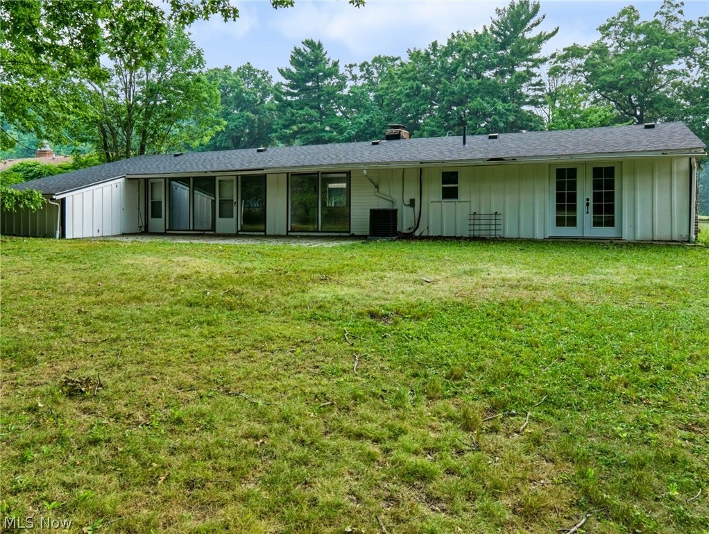 2203 Lee Boulevard East Cleveland OH 44112