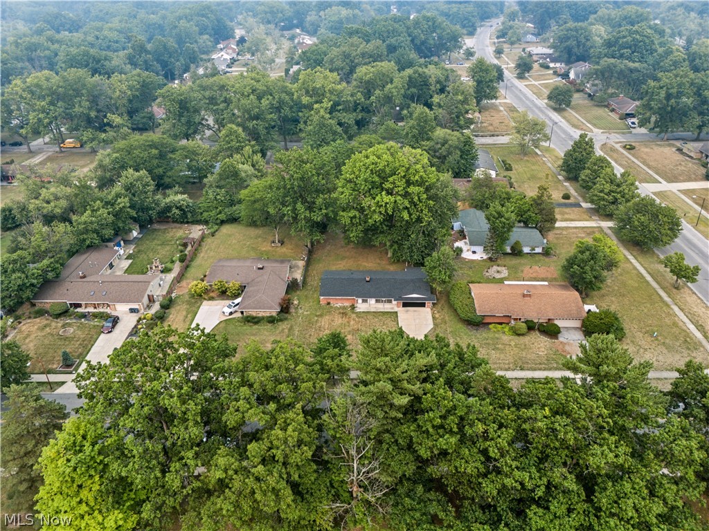 2203 Lee Boulevard East Cleveland OH 44112