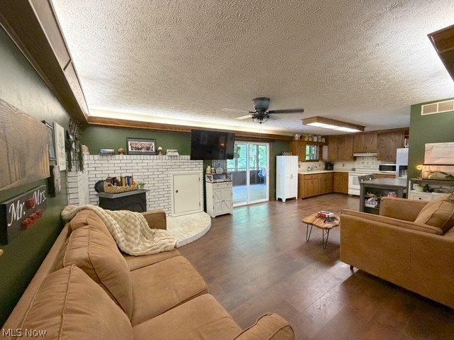 10570 Welton Road NE Bolivar OH 44612