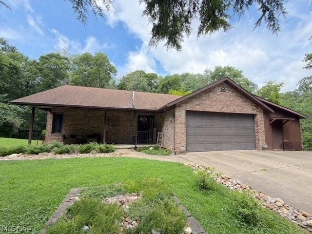 10570 Welton Road NE Bolivar OH 44612