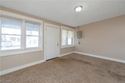 249 W Harris Avenue Ravenna OH 44266