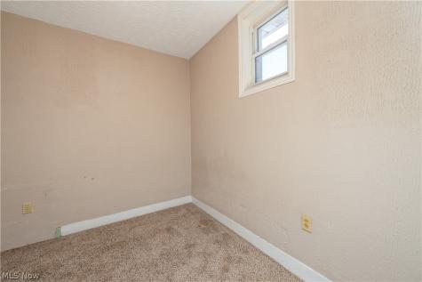 249 W Harris Avenue Ravenna OH 44266