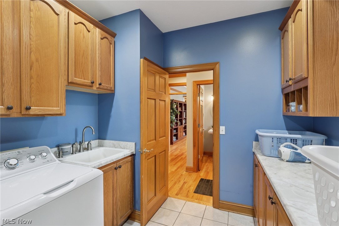 37540 Delamere Court Solon OH 44139