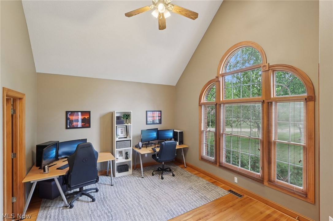 37540 Delamere Court Solon OH 44139
