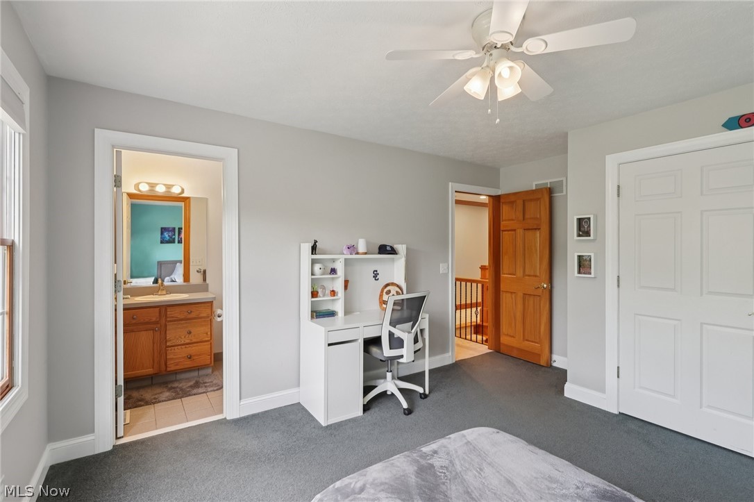 37540 Delamere Court Solon OH 44139