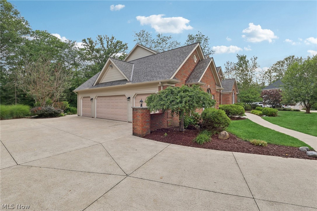 37540 Delamere Court Solon OH 44139