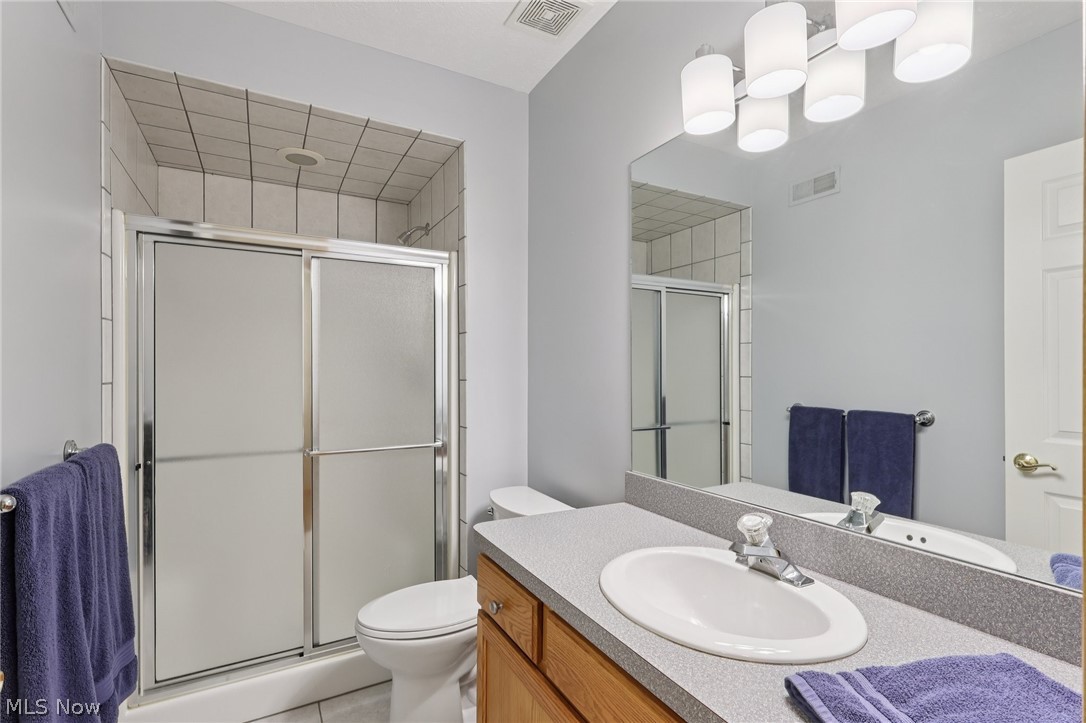 37540 Delamere Court Solon OH 44139