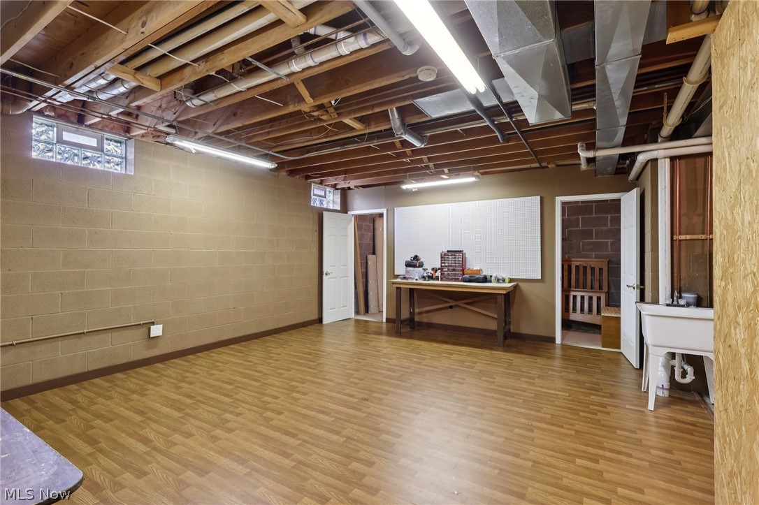 37540 Delamere Court Solon OH 44139