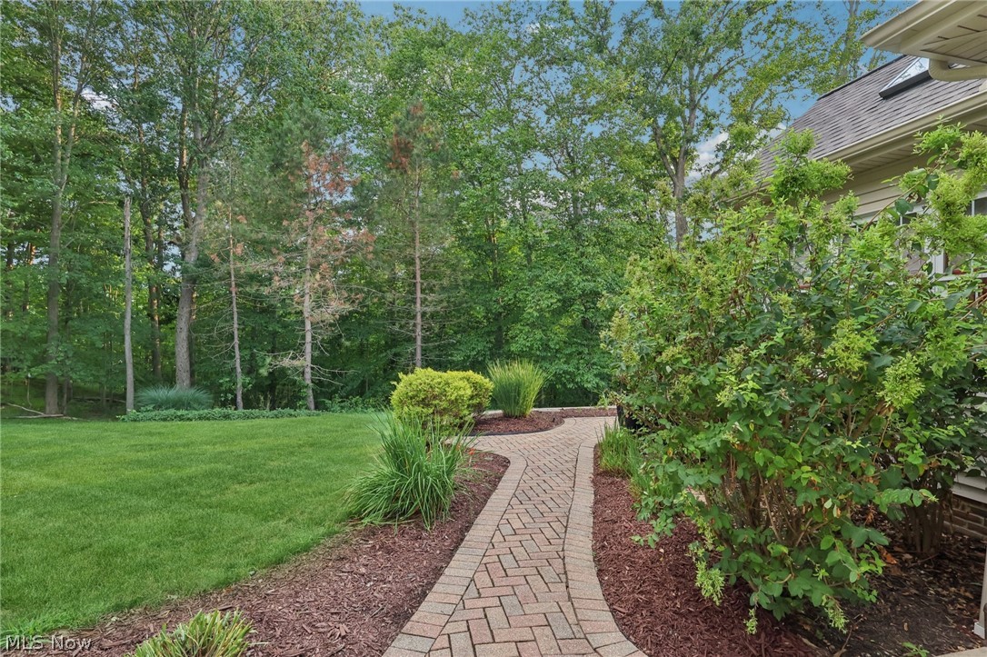37540 Delamere Court Solon OH 44139