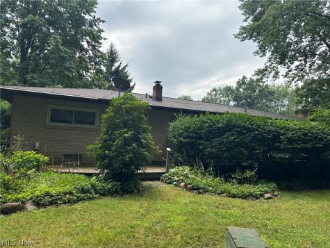 477 Catalina Drive Akron OH 44319