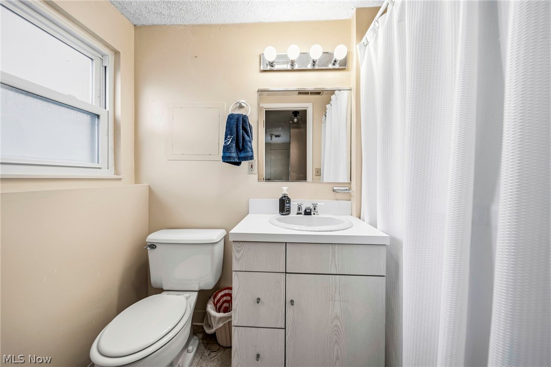 6389 Ambrose Drive Mentor OH 44060