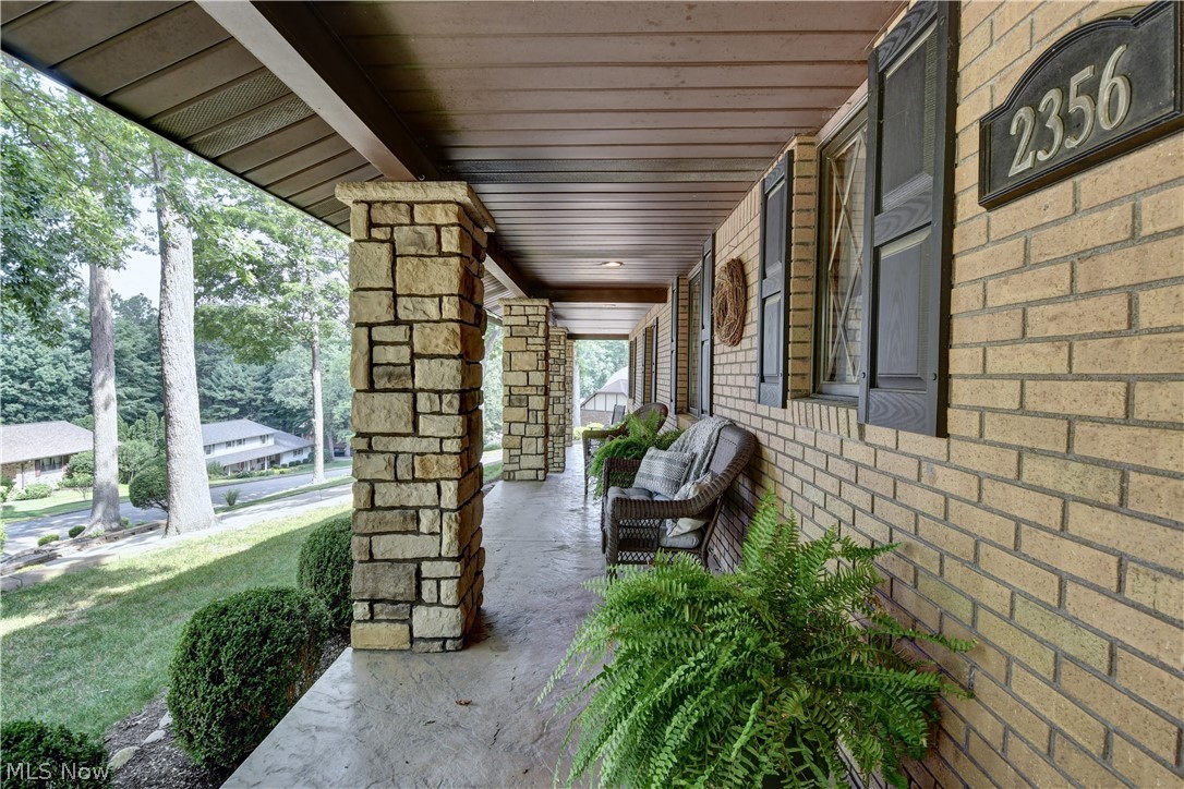 2356 Beechwood Drive NW Dover OH 44622