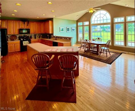 37663 Stoney Lake Drive North Ridgeville OH 44039