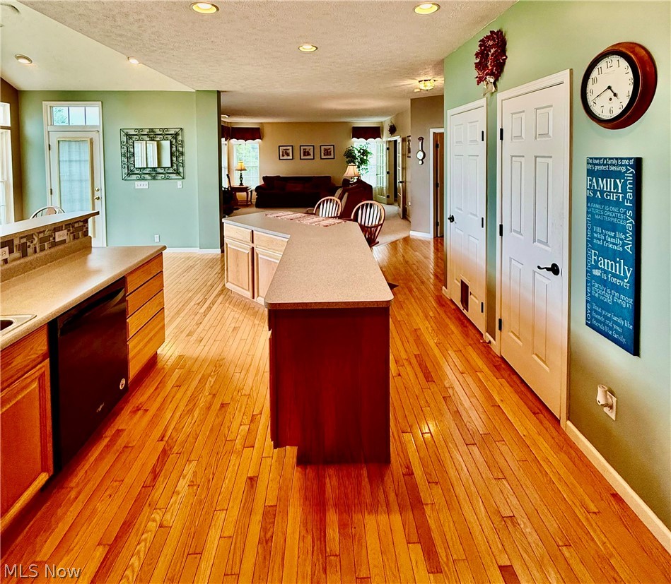 37663 Stoney Lake Drive North Ridgeville OH 44039