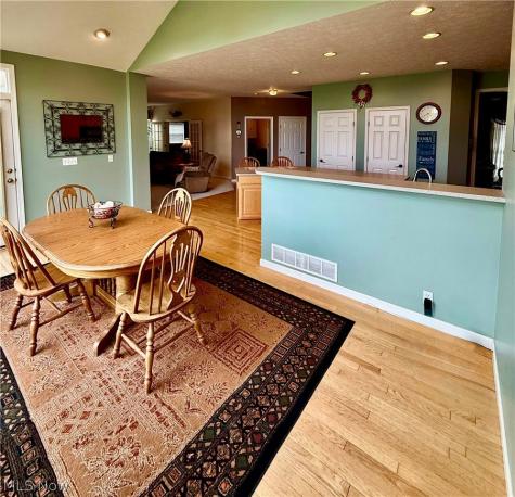 37663 Stoney Lake Drive North Ridgeville OH 44039