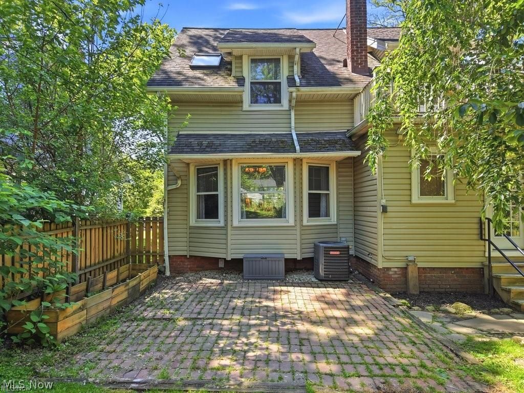 20675 Almar Drive Shaker Heights OH 44122