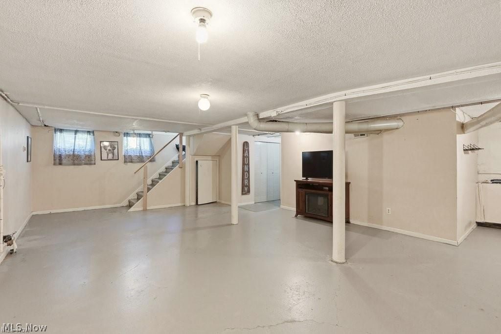 20675 Almar Drive Shaker Heights OH 44122
