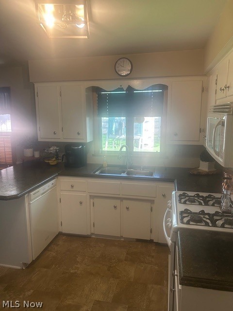 1566 Arthur Drive NW Warren OH 44485