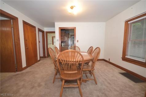 1742 Shaw Avenue Akron OH 44305