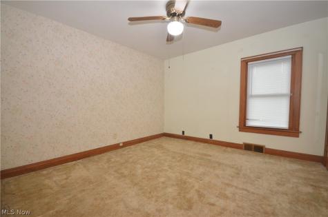 1742 Shaw Avenue Akron OH 44305