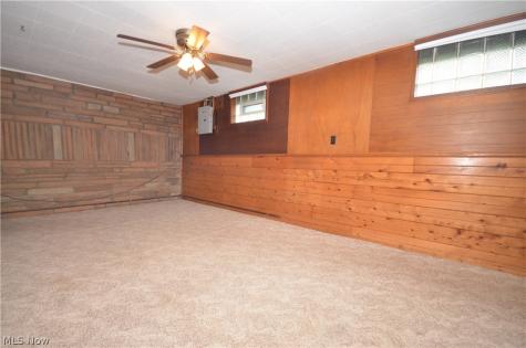1742 Shaw Avenue Akron OH 44305