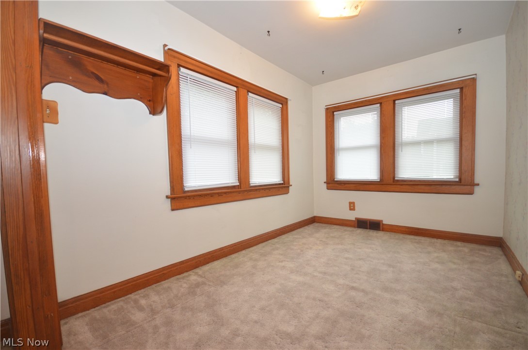 1742 Shaw Avenue Akron OH 44305