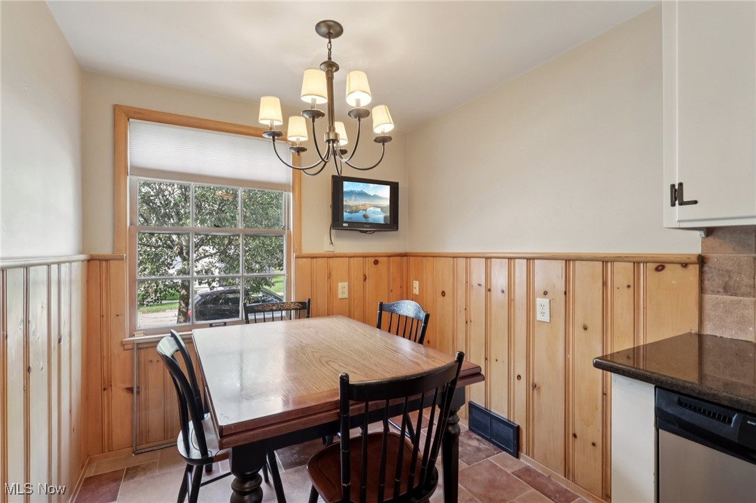 18107 Scottsdale Boulevard Shaker Heights OH 44122