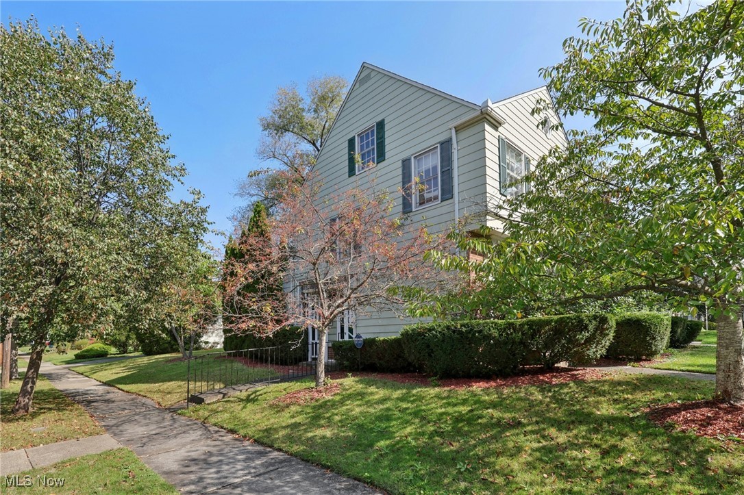 18107 Scottsdale Boulevard Shaker Heights OH 44122