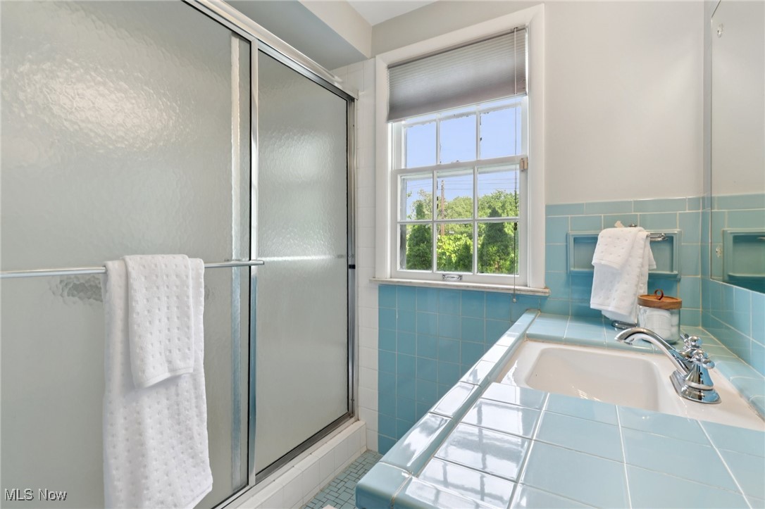 18107 Scottsdale Boulevard Shaker Heights OH 44122