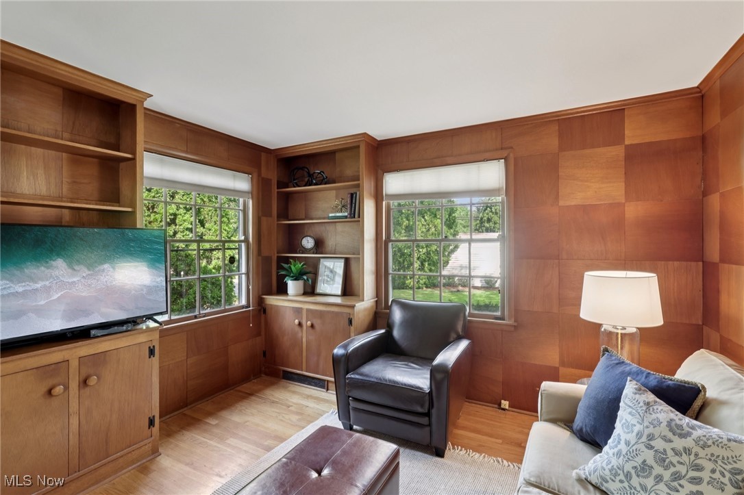 18107 Scottsdale Boulevard Shaker Heights OH 44122