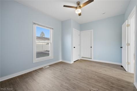 950 Park Avenue Amherst OH 44001