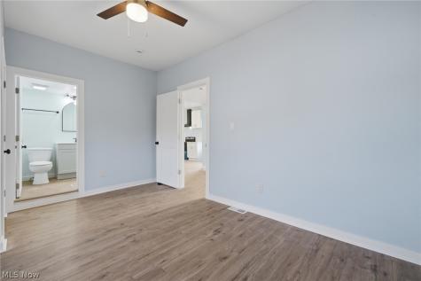 950 Park Avenue Amherst OH 44001