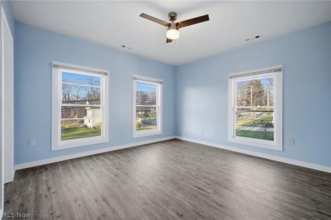 950 Park Avenue Amherst OH 44001