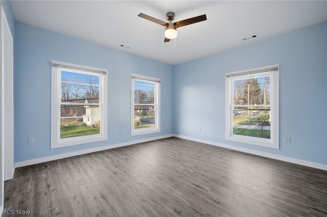 950 Park Avenue Amherst OH 44001