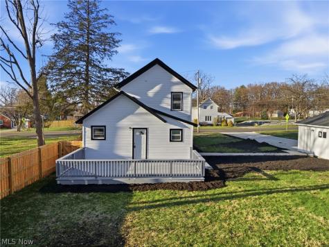 950 Park Avenue Amherst OH 44001