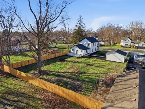 950 Park Avenue Amherst OH 44001