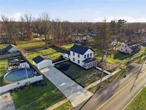 950 Park Avenue Amherst OH 44001