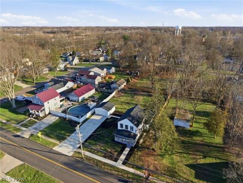950 Park Avenue Amherst OH 44001