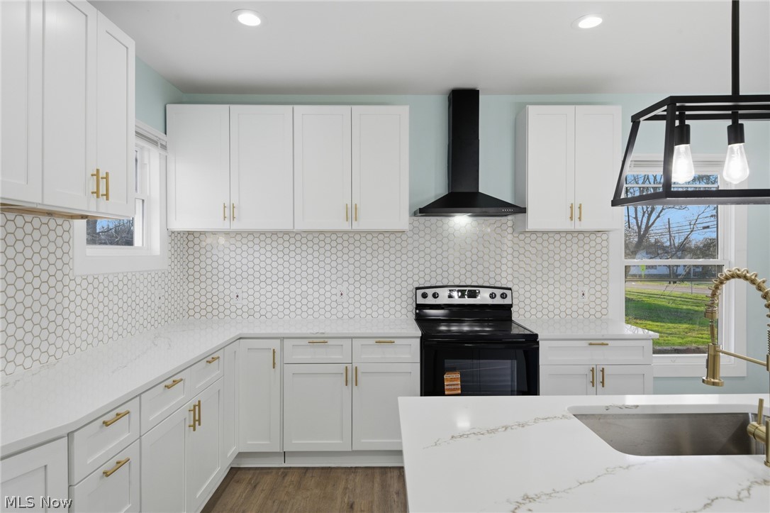 950 Park Avenue Amherst OH 44001