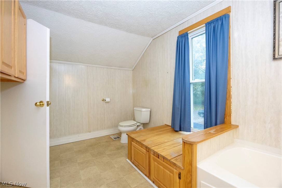 223 Monroe Street Loudonville OH 44842
